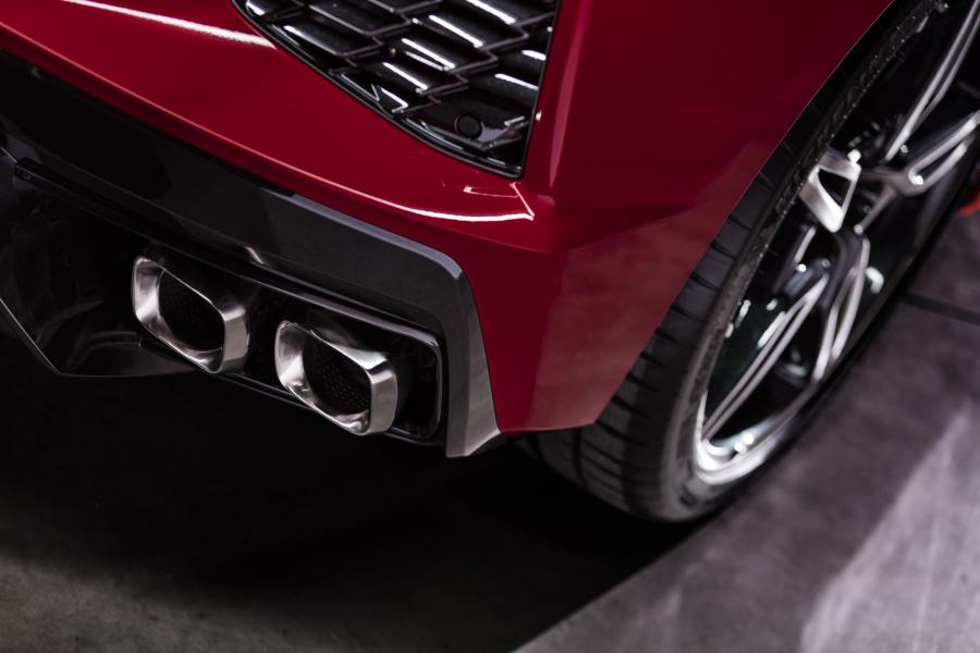 Детали экстерьера Chevrolet Corvette Stingray Z51 (C8) 2019 года  (NA) (фото 23 из 77)